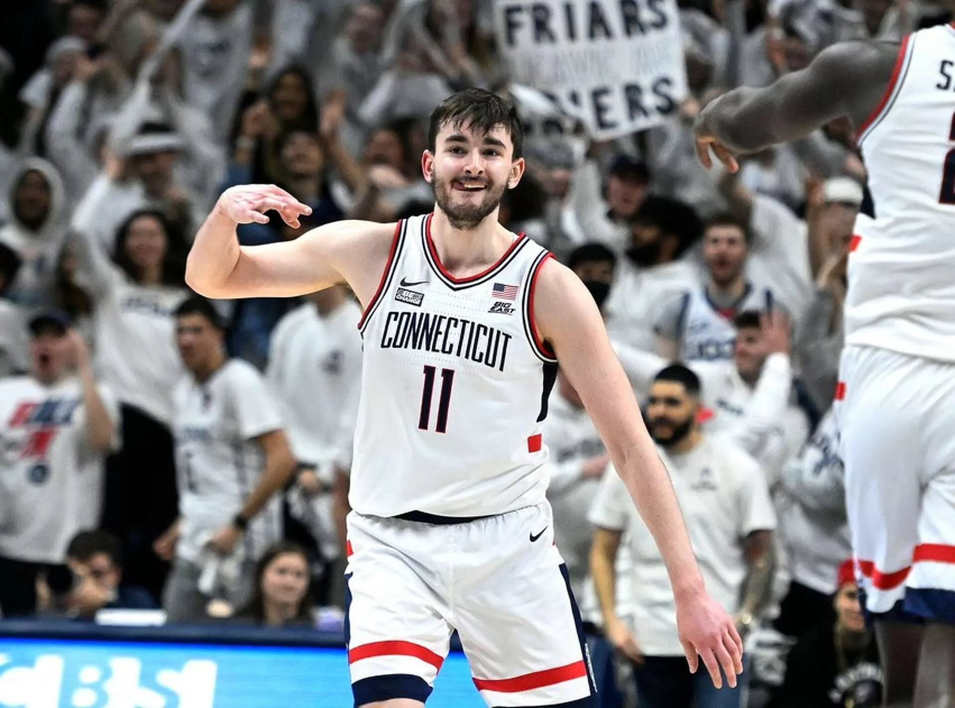 🚨 BREAKING NEWS: UConn Basketball Locks in Alex Karaban’s Future With Just 7 Words — and Sends a Clear Message for the NCAA Stretch Run
