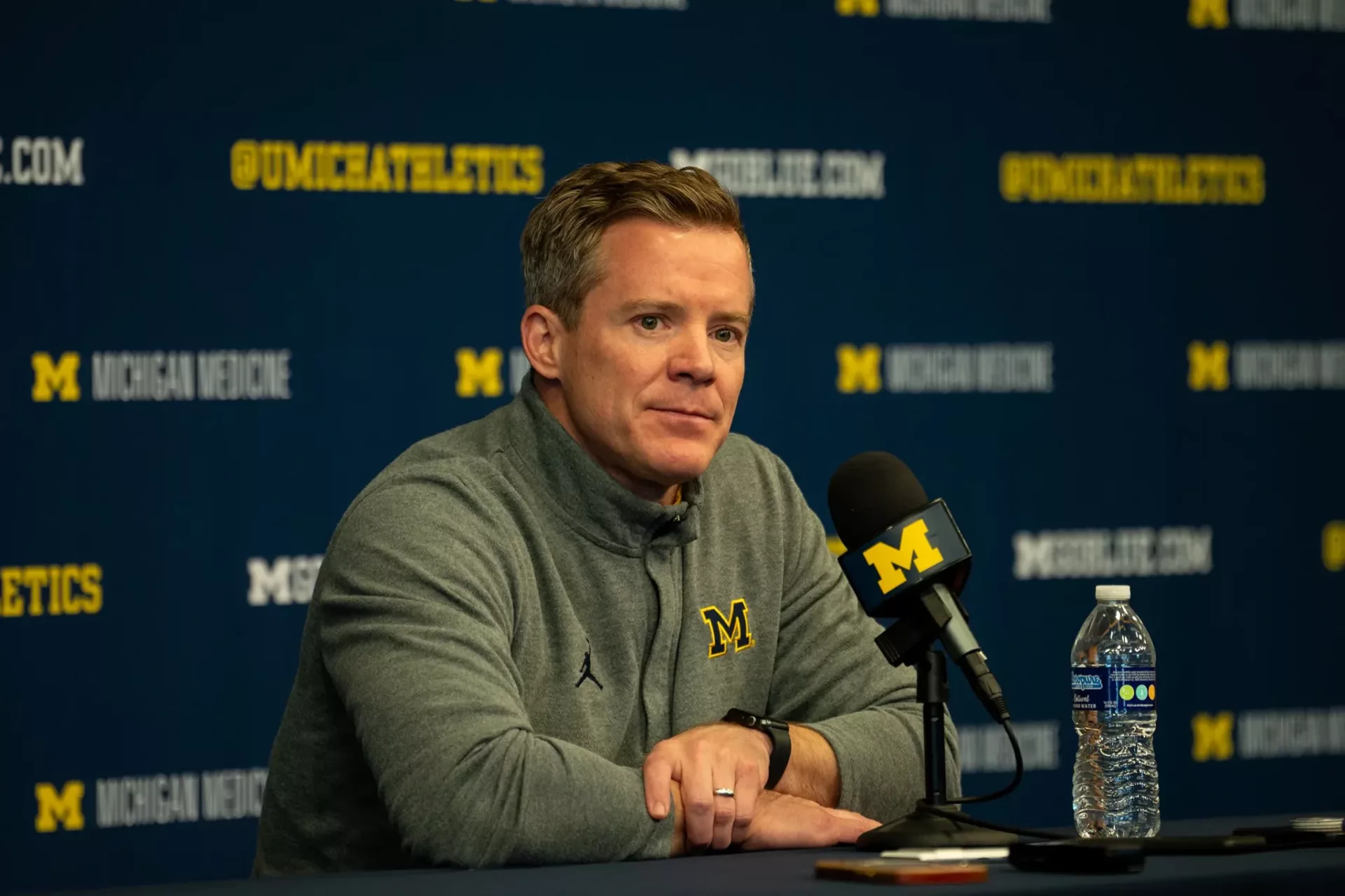 Dusty May Stuns Michigan with Pre-Game Suspensions Before Howard Matchup